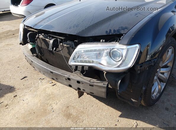 2C3CCAAG3JH342047 2018 CHRYSLER 300 Черный Вид спереди