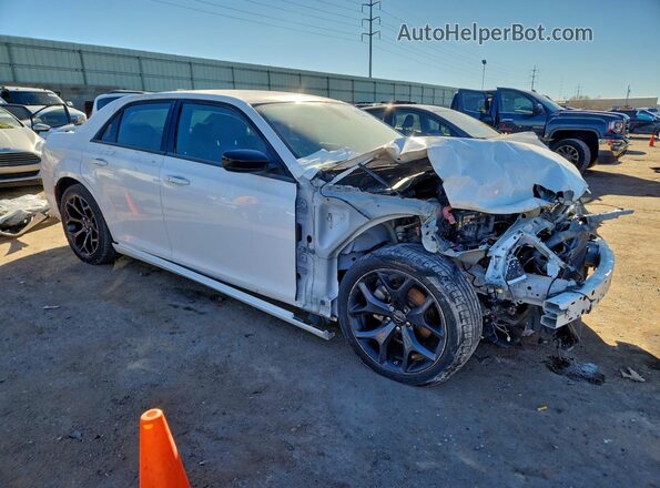 2C3CCAAG8NH221861 2022 CHRYSLER 300 Белый Передняя правая четверть