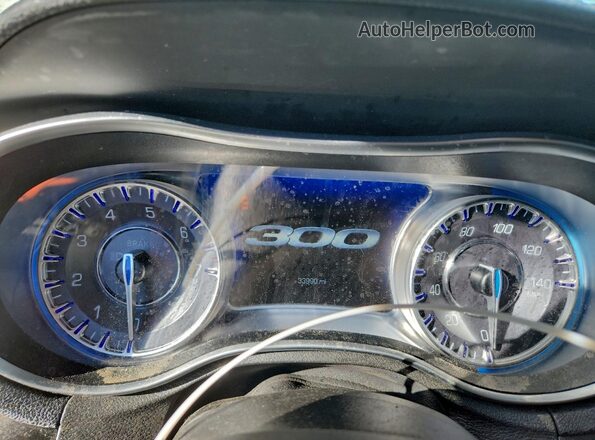 2C3CCAAG8NH221861 2022 CHRYSLER 300 Белый Вид щитка приборов
