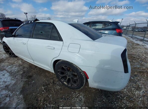 2C3CCABG0HH624185 2017 CHRYSLER 300 Белый Задняя левая четверть