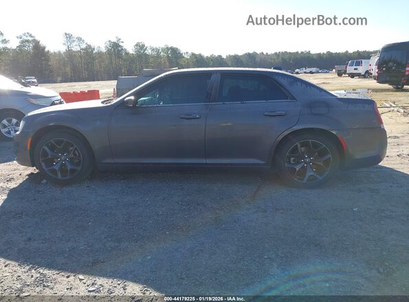 2C3CCABG2PH573139 2023 CHRYSLER 300 Gray Widok wnętrza 360 stopni
