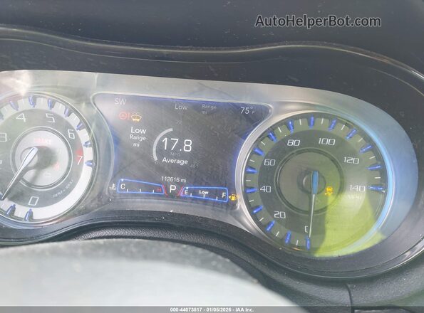 2C3CCABG4KH565990 2019 CHRYSLER 300 Бордовый Вид задних сидений