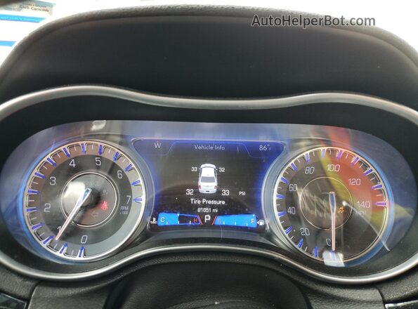 2C3CCABG8MH523955 2021 CHRYSLER 300 Black Вид щитка приладів