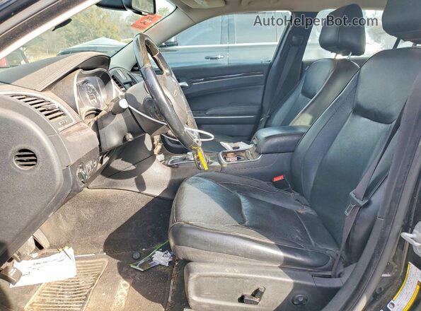 2C3CCAEG3GH190032 2016 CHRYSLER 300 Черный Вид салона спереди