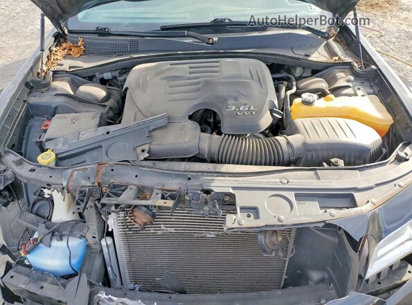 2C3CCAEG3GH190032 2016 CHRYSLER 300 Черный Вид задней части салона