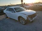 2018 Chrysler 300 Limited White vin: 2C3CCAEG6JH194048