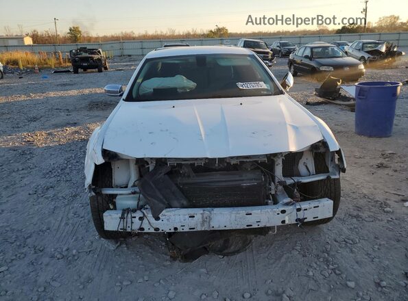 2C3CCAEG6JH194048 2018 CHRYSLER 300 White Widok z przodu