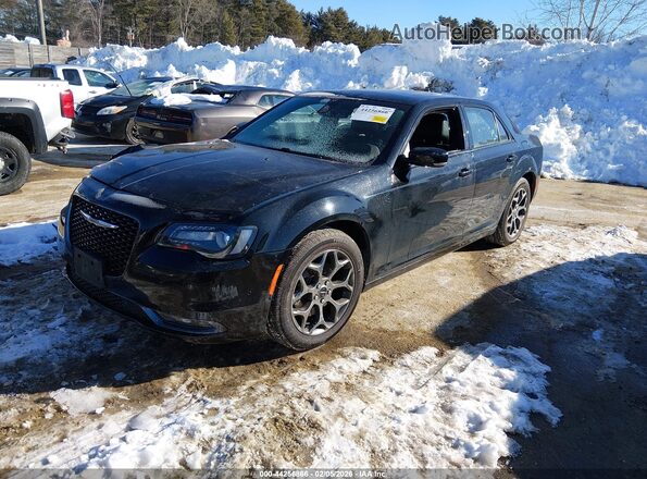 2C3CCAGG3JH149212 2018 CHRYSLER 300 Черный Передняя левая четверть