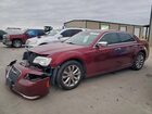 2020 Chrysler 300 Limited Burgundy vin: 2C3CCAKG2LH112288