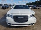2017 Chrysler 300 Limited Белый vin: 2C3CCARGXHH610364