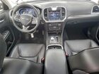 2022 Chrysler 300 Touring L Red vin: 2C3CCASG3NH262977