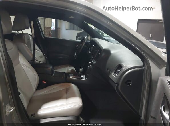 2C3CDXBG2JH336660 2018 DODGE CHARGER Серый Вид салона спереди
