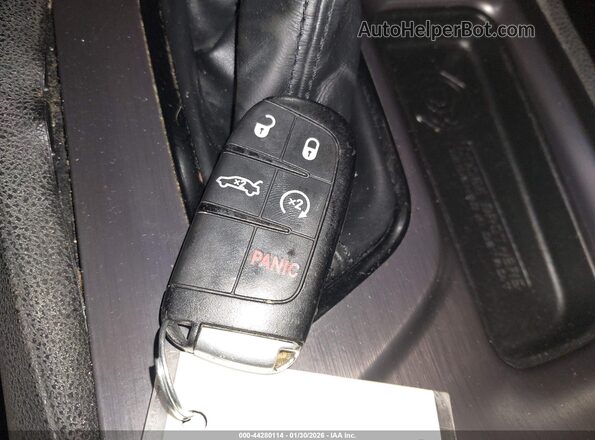 2C3CDXBG2JH336660 2018 DODGE CHARGER Серый Вид панели приборов