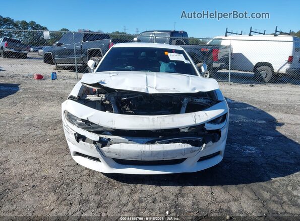 2C3CDXBG7HH655112 2017 DODGE CHARGER Белый Вид спереди