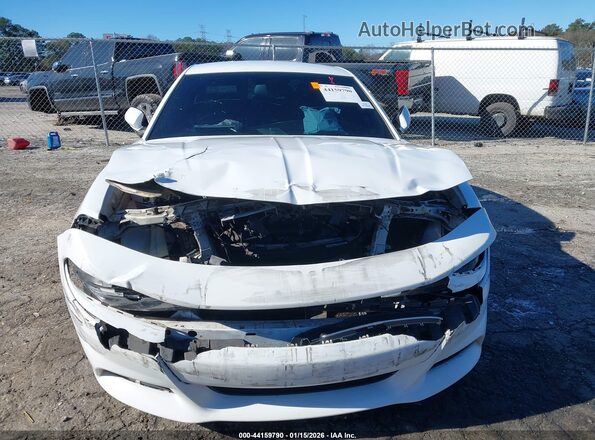2C3CDXBG7HH655112 2017 DODGE CHARGER Белый Вид щитка приборов