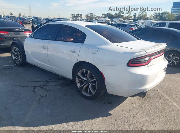 2C3CDXCT3GH194291 2016 DODGE CHARGER Белый Задняя левая четверть