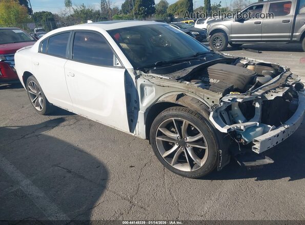 2C3CDXCT3GH194291 2016 DODGE CHARGER Белый Передняя правая четверть