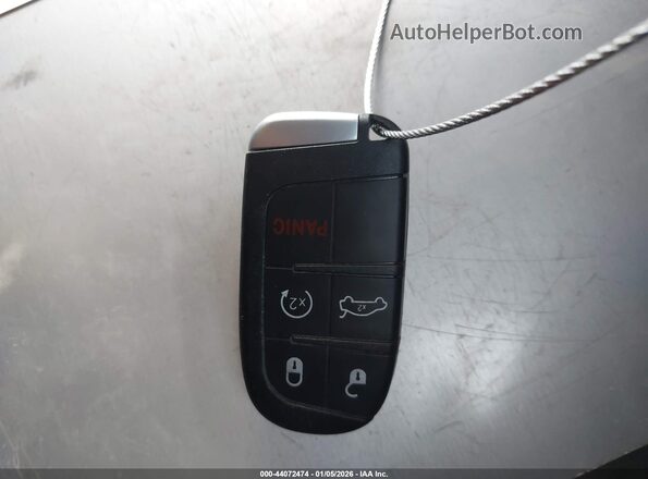 2C3CDXGJ0PH534327 2023 DODGE CHARGER Темно-бордовый Вид панели приборов