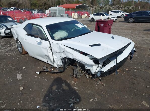 2C3CDZAG3KH672235 2019 DODGE CHALLENGER Белый Передняя правая четверть