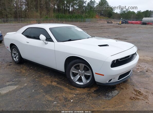 2C3CDZAG4KH744754 2019 DODGE CHALLENGER Белый Передняя правая четверть