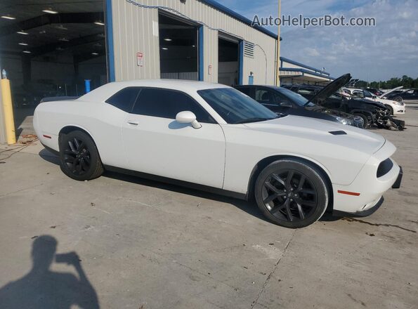 2C3CDZAG5LH189718 2020 DODGE CHALLENGER White Przód prawy