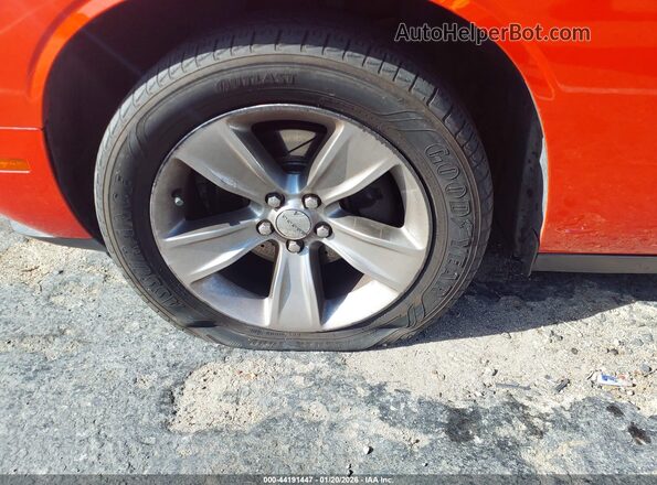 2C3CDZAG7GH305569 2016 DODGE CHALLENGER Оранжевый 