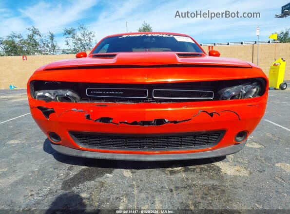 2C3CDZAG7GH305569 2016 DODGE CHALLENGER Оранжевый Вид спереди