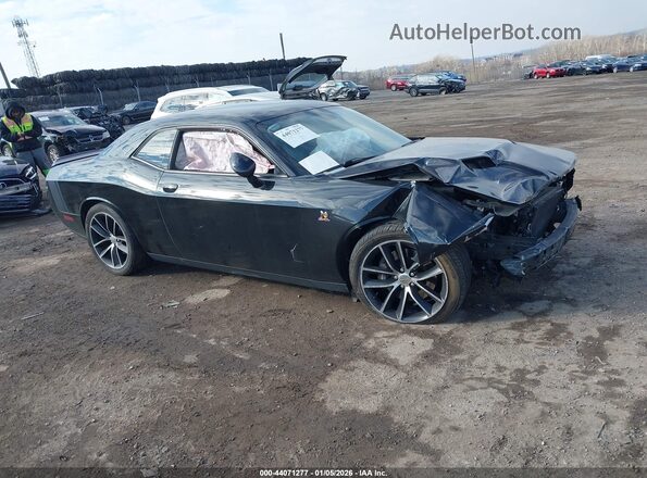2C3CDZFJ0GH153901 2016 DODGE CHALLENGER Black Передня права чверть