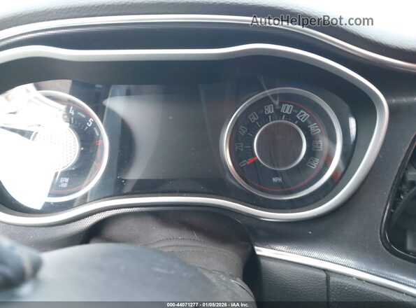 2C3CDZFJ0GH153901 2016 DODGE CHALLENGER Black Вид задніх сидінь