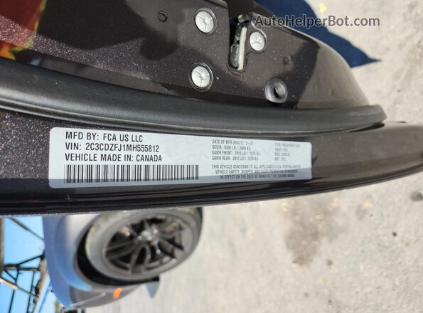 2C3CDZFJ1MH555812 2021 DODGE CHALLENGER Gray Widok komory silnika
