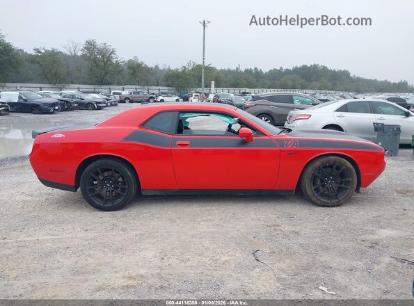 2C3CDZFJ1PH587373 2023 DODGE CHALLENGER Красный Панорамный вид салона 360°