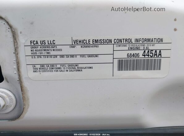 2C3CDZFJ9LH222515 2020 DODGE CHALLENGER Белый Вид подкапотного пространства
