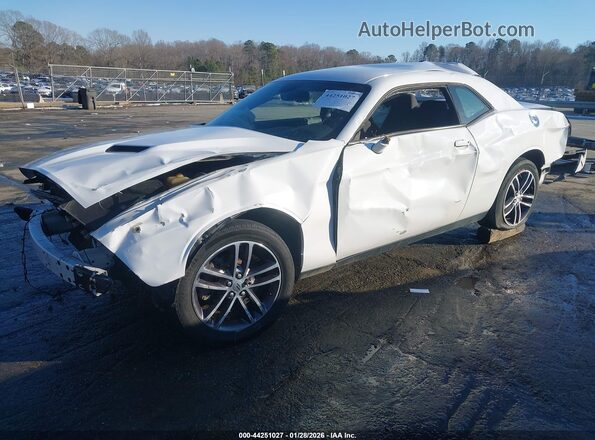 2C3CDZGGXKH759704 2019 DODGE CHALLENGER Белый Передняя левая четверть
