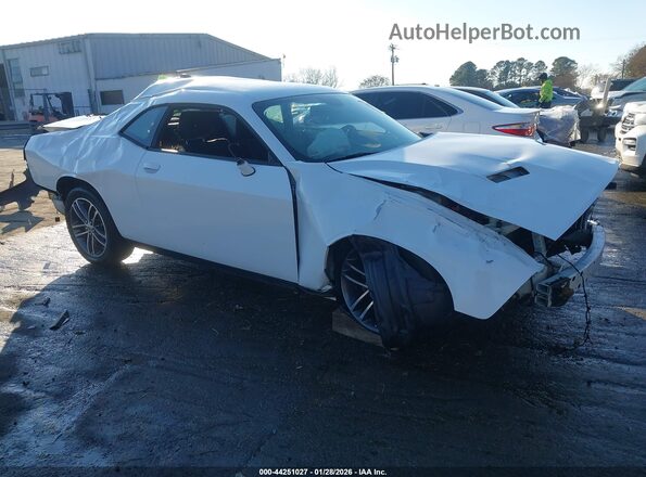 2C3CDZGGXKH759704 2019 DODGE CHALLENGER Белый Передняя правая четверть