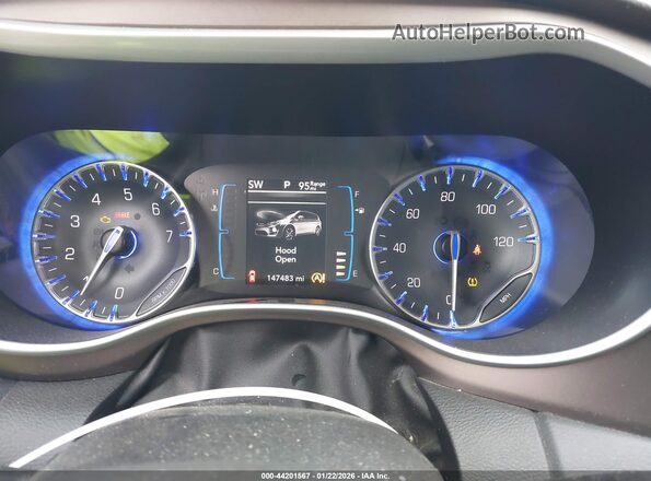 2C4RC1BG0HR794837 2017 CHRYSLER PACIFICA Серый Вид задних сидений