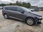 2019 Chrysler Pacifica Touring L Черный vin: 2C4RC1BG4KR655026