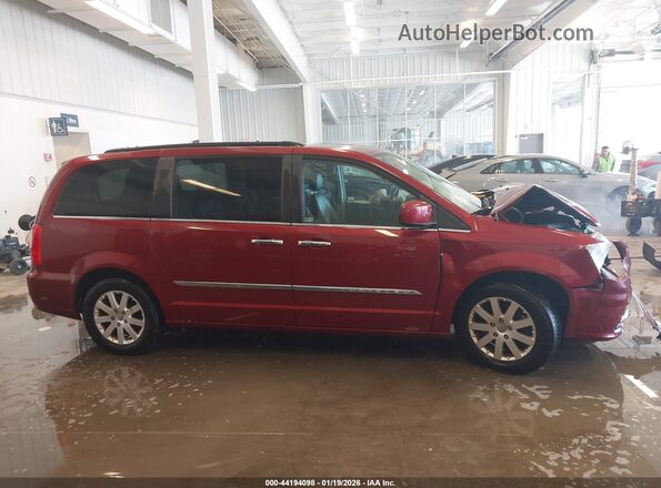 2C4RC1BG7GR199434 2016 CHRYSLER TOWN & COUNTRY Red Вид задньої частини салону