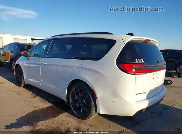 2C4RC1BG7PR629382 2023 CHRYSLER PACIFICA White Задня ліва чверть