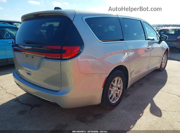 2C4RC1BG9PR624667 2023 CHRYSLER PACIFICA Серебряный Задняя правая четверть