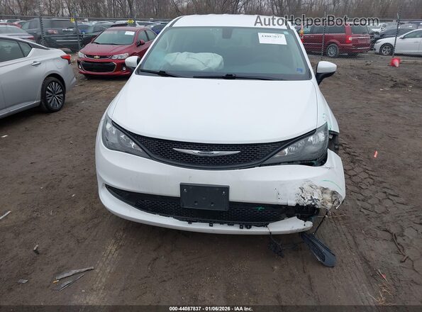 2C4RC1CG0NR105065 2022 CHRYSLER VOYAGER Белый Вид задней части салона