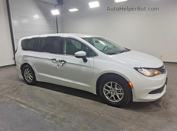 2C4RC1CG0PR526478 2023 CHRYSLER VOYAGER White Przód prawy
