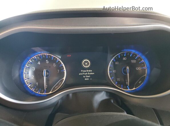 2C4RC1CG5SR525254 2025 CHRYSLER VOYAGER White Սարքավորումների վահանակի տեսք