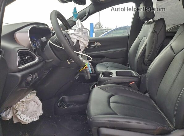2C4RC1CG5SR607856 2025 CHRYSLER VOYAGER Белый Вид салона спереди