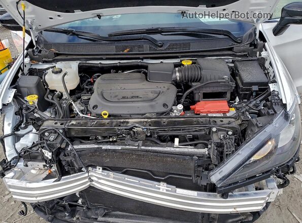 2C4RC1CG5SR607856 2025 CHRYSLER VOYAGER Белый Вид подкапотного пространства