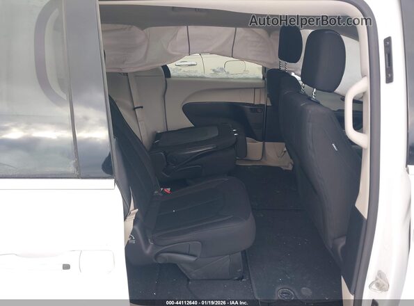 2C4RC1CGXNR159778 2022 CHRYSLER VOYAGER Белый Вид наклейки с VIN-кодом