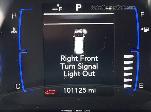 2C4RC1DG3LR286139 2020 CHRYSLER VOYAGER Silver 
