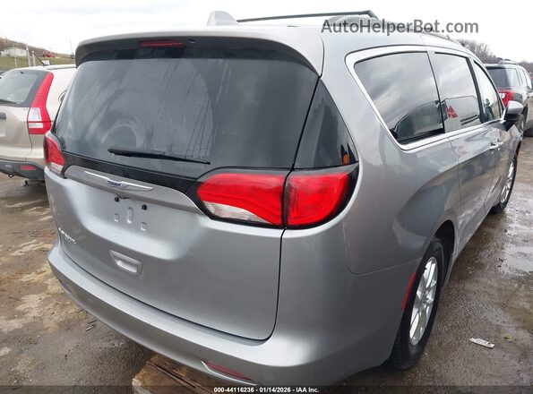 2C4RC1DG3LR286139 2020 CHRYSLER VOYAGER Silver Tył prawy