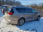 2017 Chrysler Pacifica Touring L Plus Желто-коричневый vin: 2C4RC1EG5HR616451