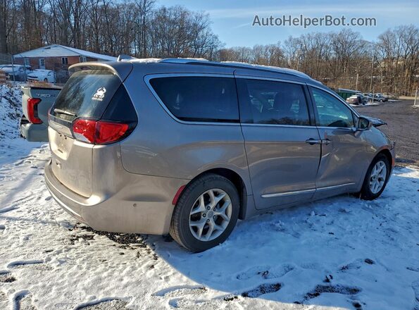2C4RC1EG5HR616451 2017 CHRYSLER PACIFICA Желто-коричневый Задняя правая четверть