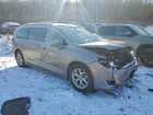 2017 Chrysler Pacifica Touring L Plus Желто-коричневый vin: 2C4RC1EG5HR616451